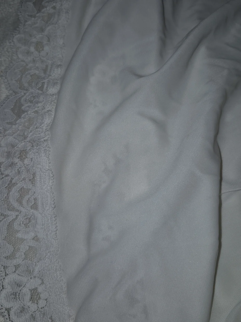 Vintage Shadow Line Medium White Lace-Trim Embroiderd Flowers Nightgown - Picture 6 of 11